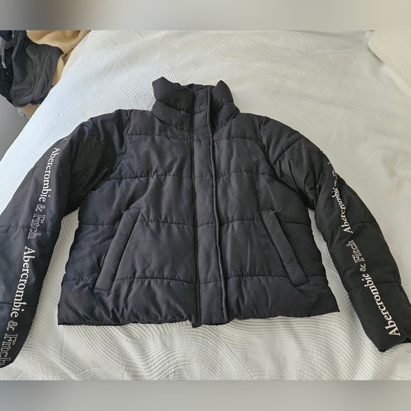 Abercrombie & Ftich Puffer Jacket - size xs - Picture 3 of 16